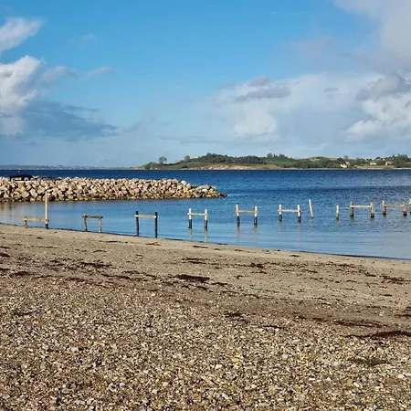 Holiday home 4 Person In Aabenraa-by Traum *