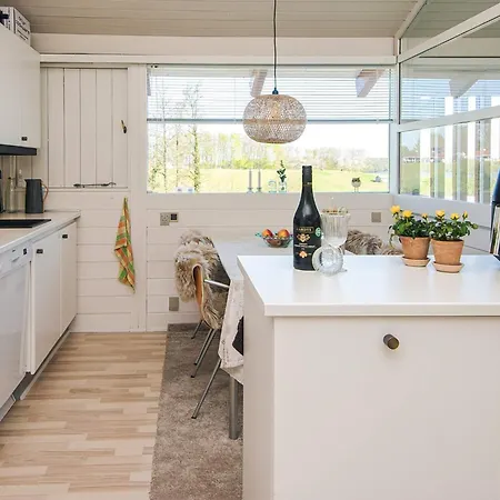 4 Person In Aabenraa-by Traum * אבנרה